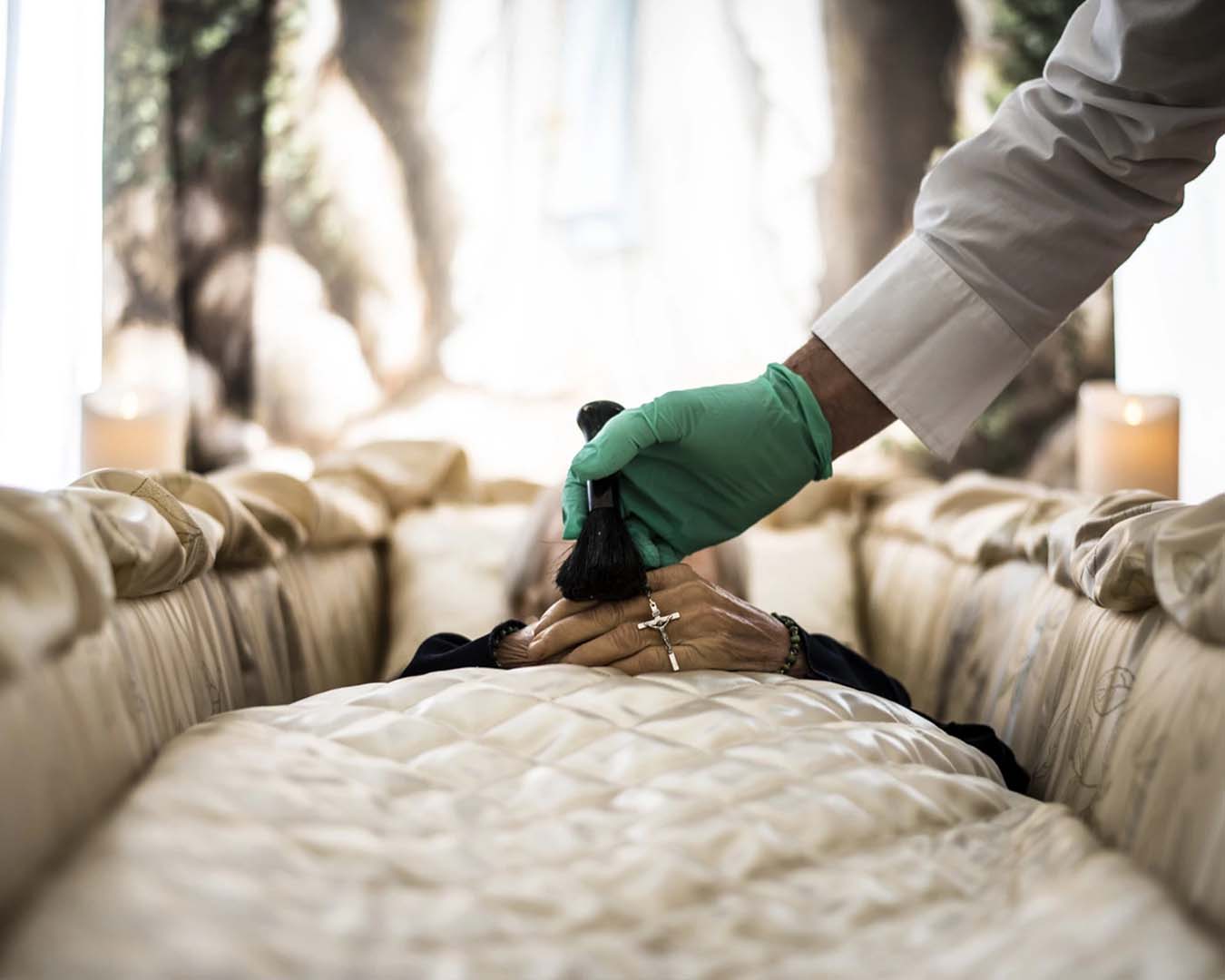 PRZYGOTOWANIE CIAŁA DO POGRZEBU ZAKŁAD POGRZEBOWY FOLTYS