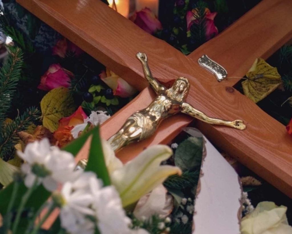 akcesoria-pogrzebowe-firma-pogrzebowa-foltys